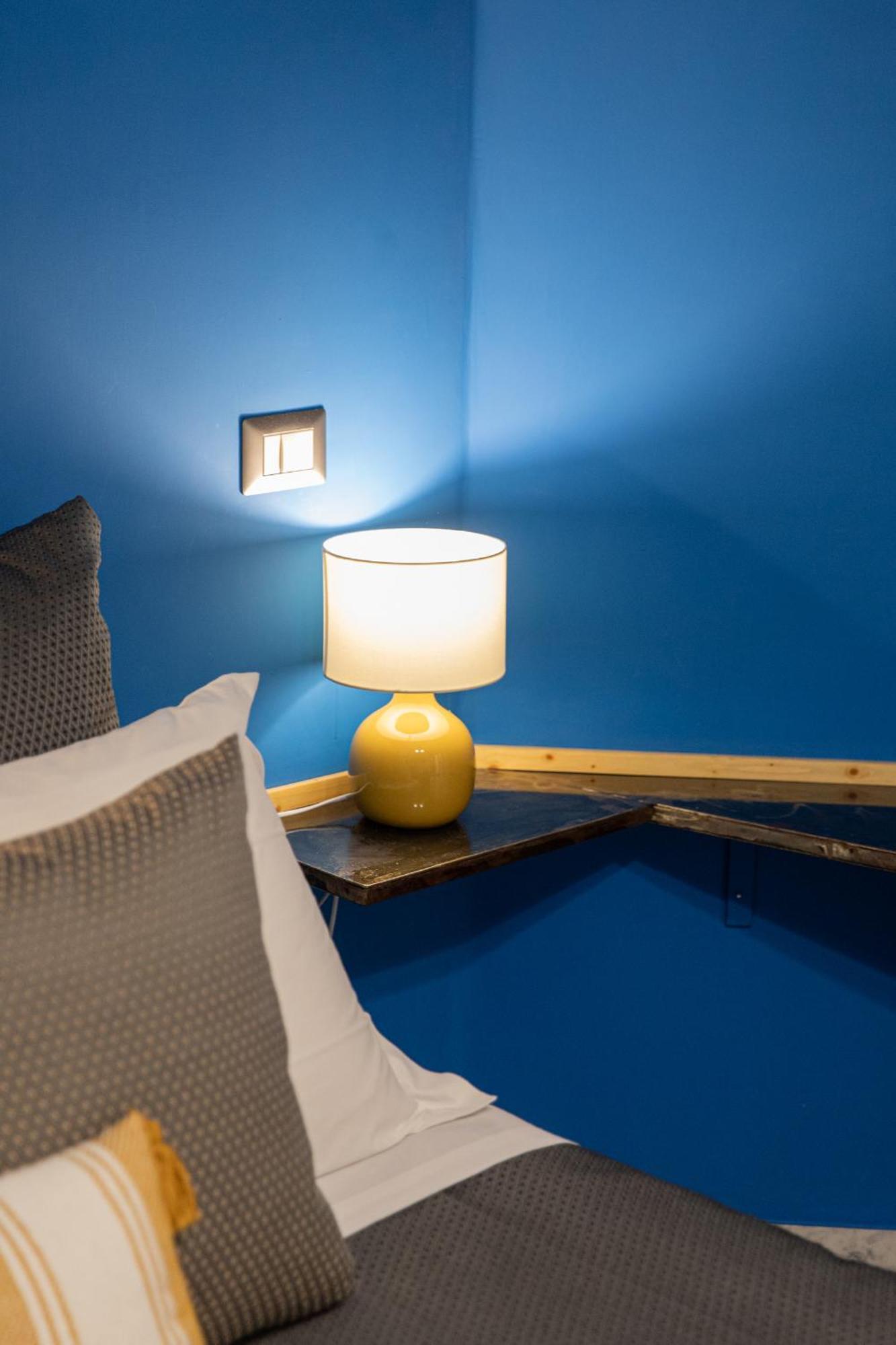 Miracolo Al Duomo Smart Accomodations Naples Luaran gambar