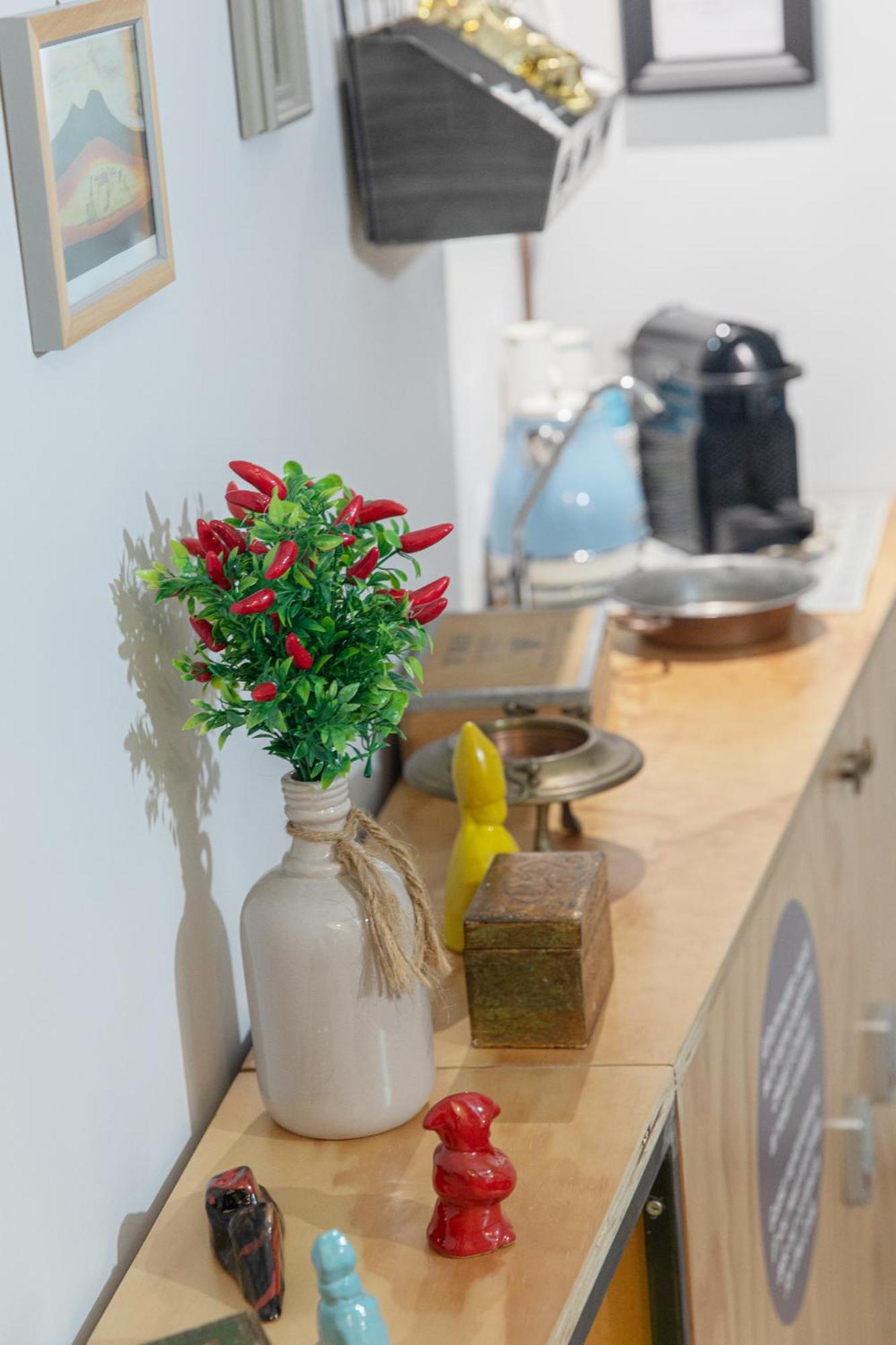 Miracolo Al Duomo Smart Accomodations Naples Luaran gambar